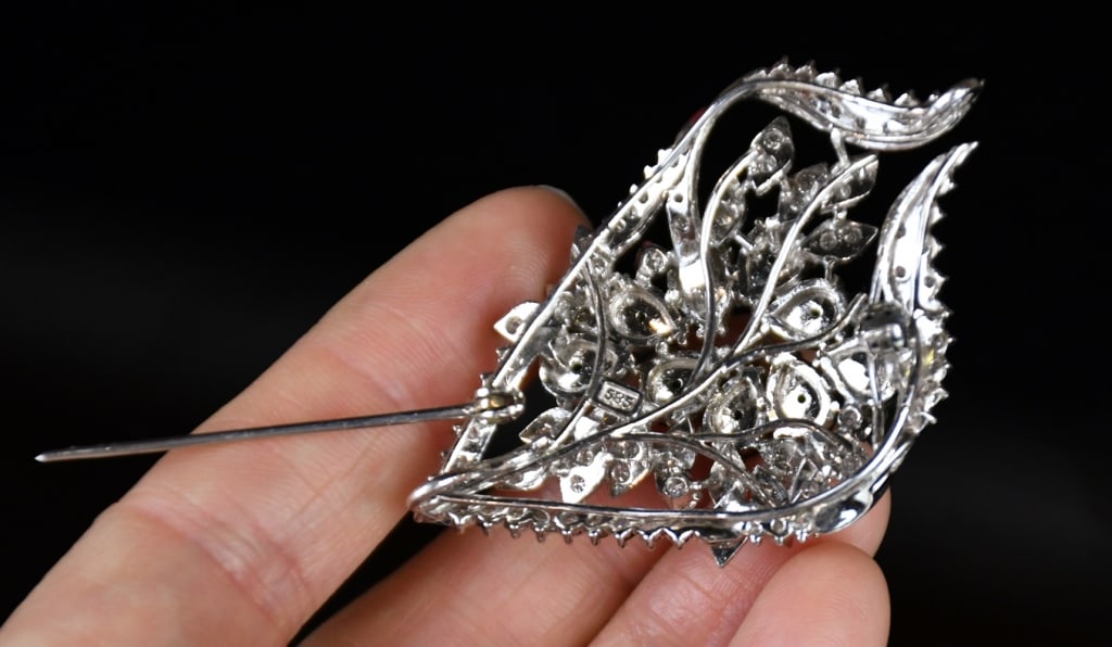 A Platinum Diamond Brooch - 6