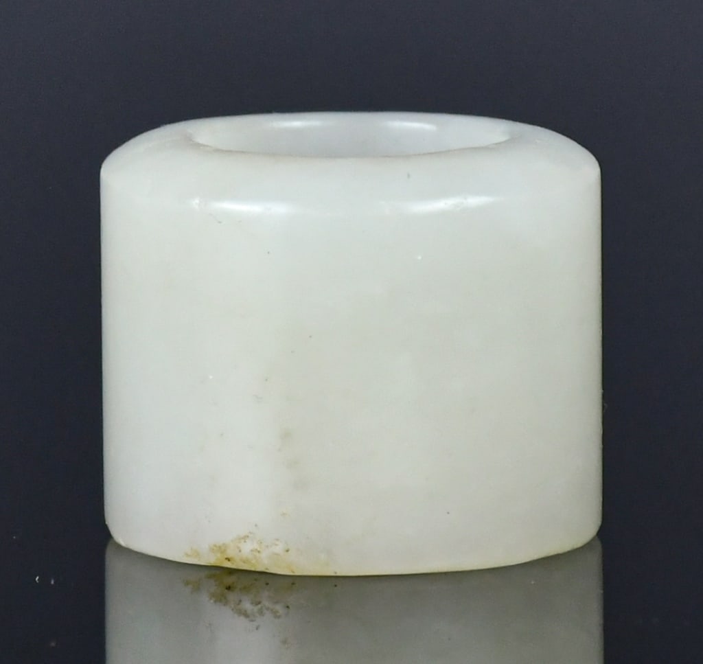 A White Jade Thumb Ring Qing - 2