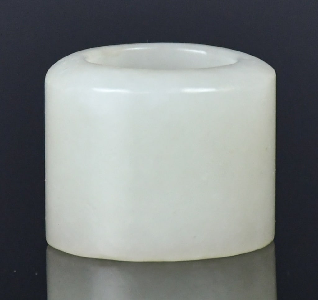 A White Jade Thumb Ring Qing - 3