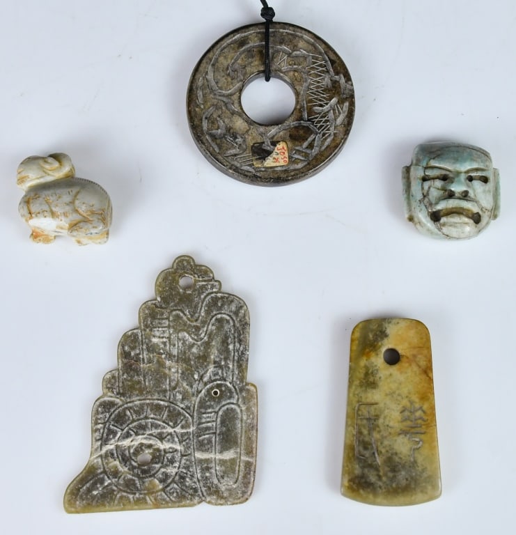 Group of 5Pcs Archaistic Jade Carvings: Comprising 5 pieces archaistic jade carvings in various styles and sizes, largest L:8.8cm 高古風格玉雕件一組5件 Click here for