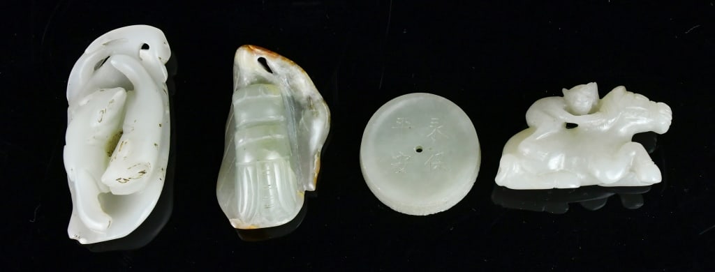 Group of 4Pcs Assorted Jade Carvings Republican (1 of 13)