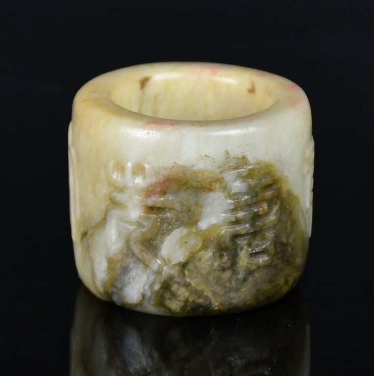 Jade Carved Thumb Ring Qing (1 of 10)