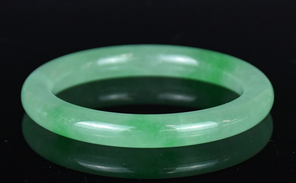 A Jadeite Bangle - 6