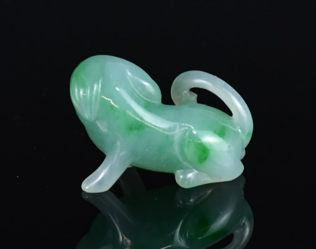 A Jadeite Carved Dog w/Std - 4