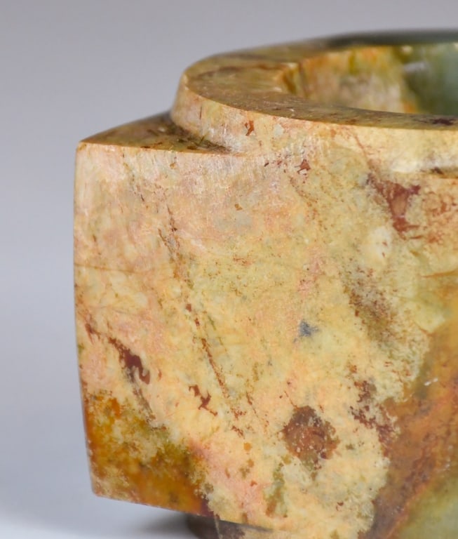 An Archaistic Jade Cong - 9