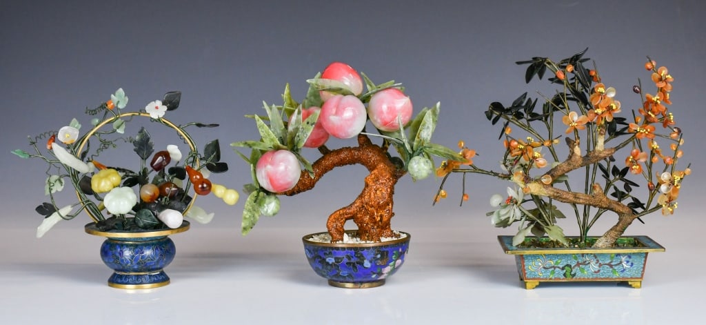 Group of 3 Potted Hardstone Plants 1950-70s: Comprising 3 cloisonne potted hardstone decorated plants, largest H:20cm 出口創匯期玉石花果景泰藍盆景一組