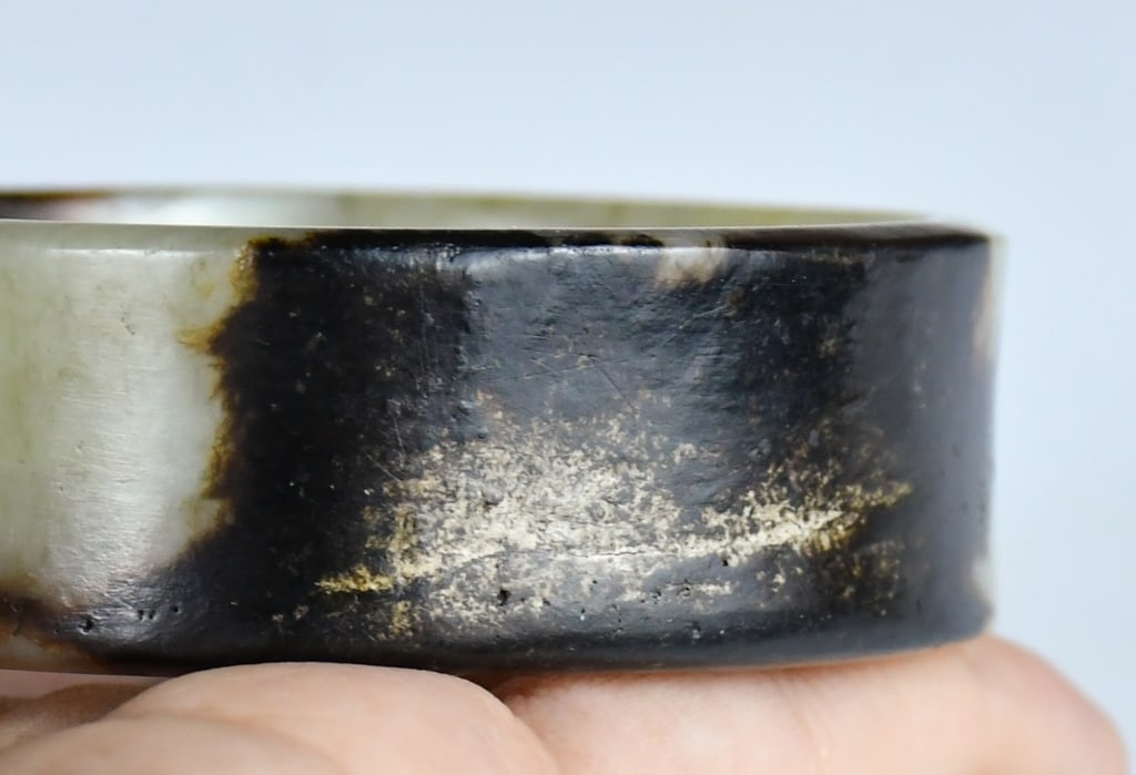 An Archaistic Jade Carved Bangle - 10