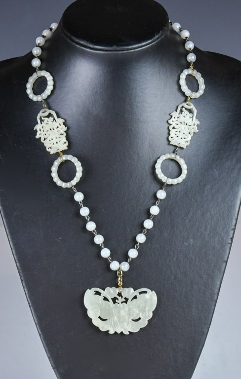 White Jade Pendant & Bead Necklace w/Box Republic: A white jade necklace, comprised jade beads, two reticulated pendants and a L:5.5cm main pendant in butterfly shape 民國 白玉項鏈連玉牌飾 &#