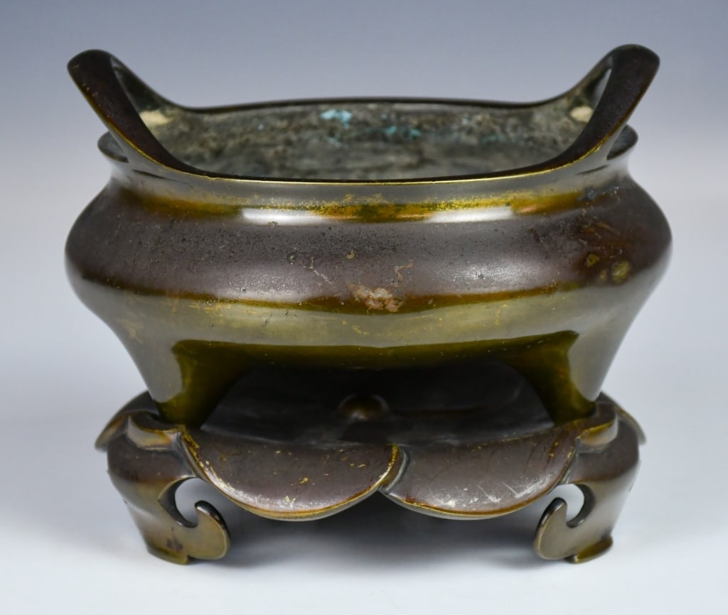 A Bronze Censer w/Matching Std Xuande Mk Qing (1 of 14)