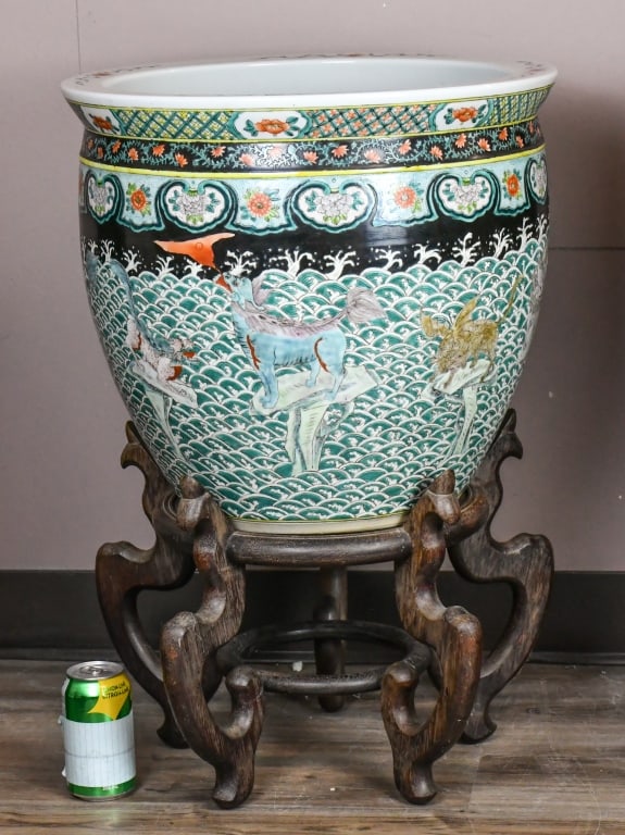 Lrg Famille Verte Porcelain Fish Bowl w/Std Repuli (1 of 15)
