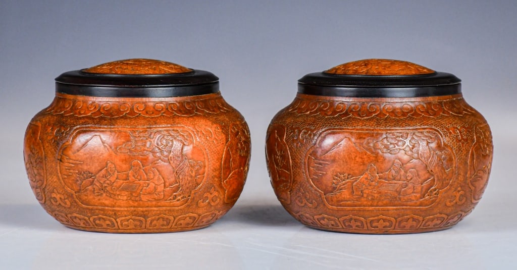 Pair of Gourd-Made Go Boxes w/Covers Republican (1 of 12)