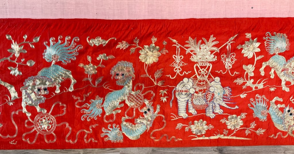 A Large Embroidered Hanging 19thC - 8