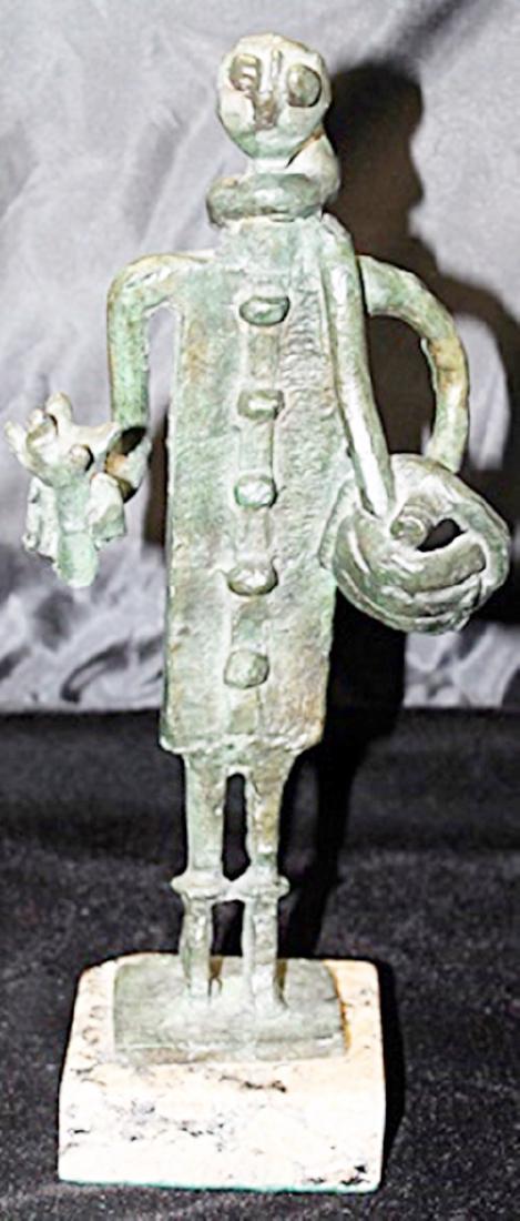 Signed Limited Edition Bronze Lipchitz: Old recast patina bronze sculpture Jacques Lipchitz, bearing a signature in a limited edition. Dimensions approx 12 x8 x 5.