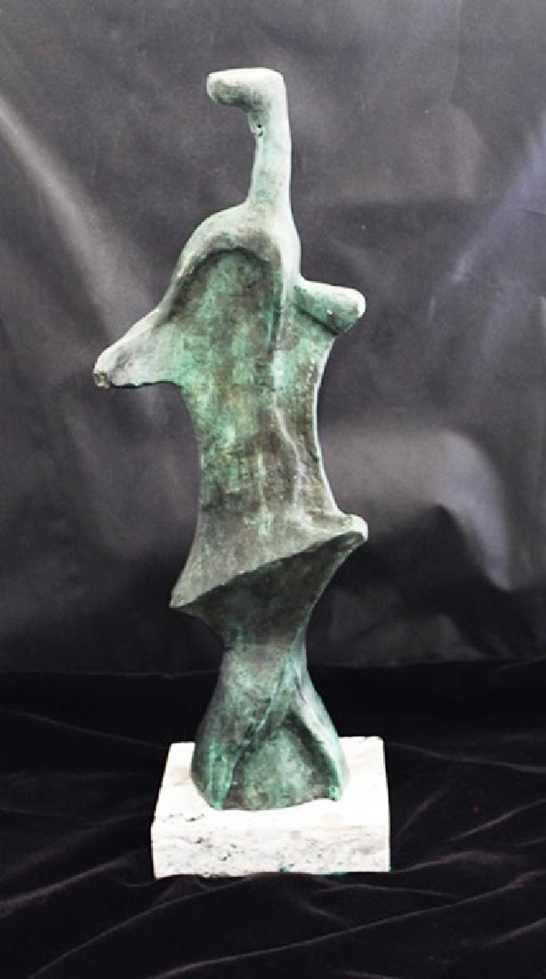 Signed Limited Edition Bronze Moore: Old recast patina bronze sculpture Henry Moore, bearing a signature in a limited edition.