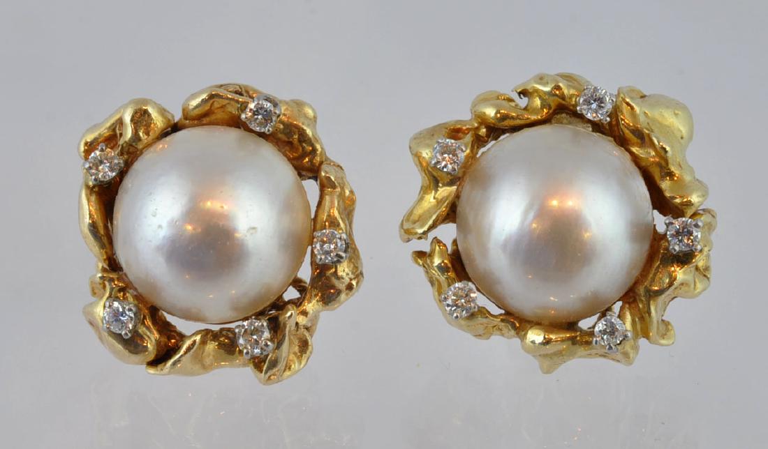 Pr. Mobe Pearl & Diamond Clip Earrings 14kt Gold (1 of 6)
