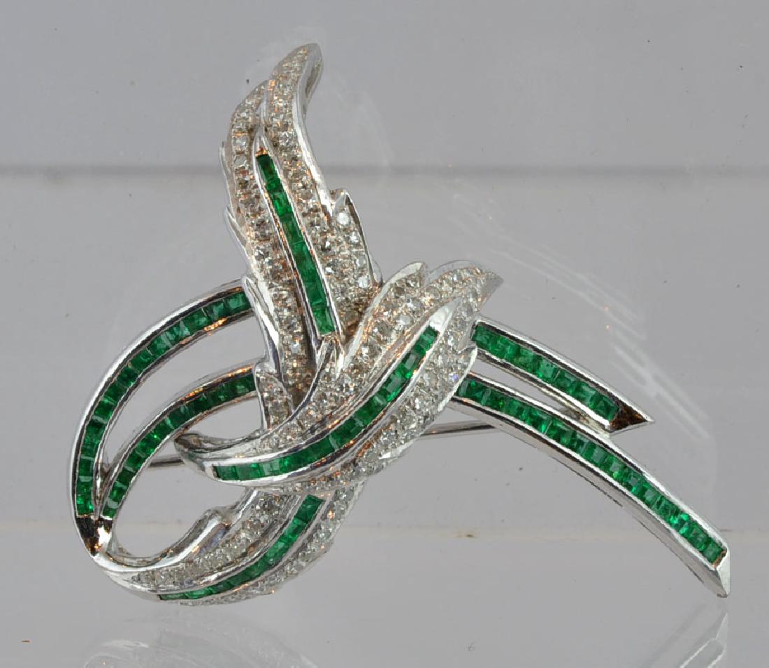 Emerald & Diamond Brooch in 18kt White Gold (1 of 7)