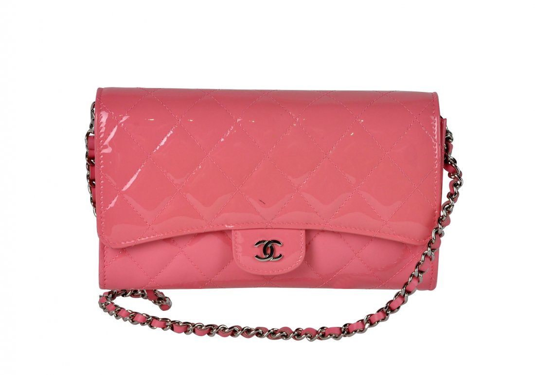 Pink Patent Leather CHANEL Clutch / Wallet (1 of 13)