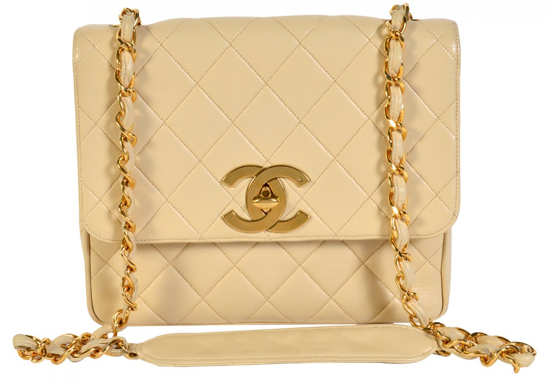 Vintage CHANEL Lambskin Leather Shoulder Bag (1 of 14)