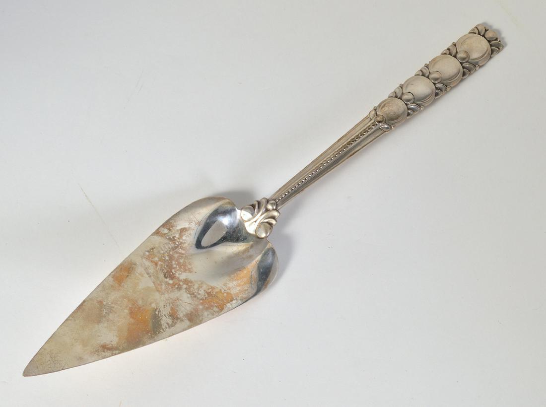 Tiffany & Co. Sterling Exposition Pie Server (1 of 4)