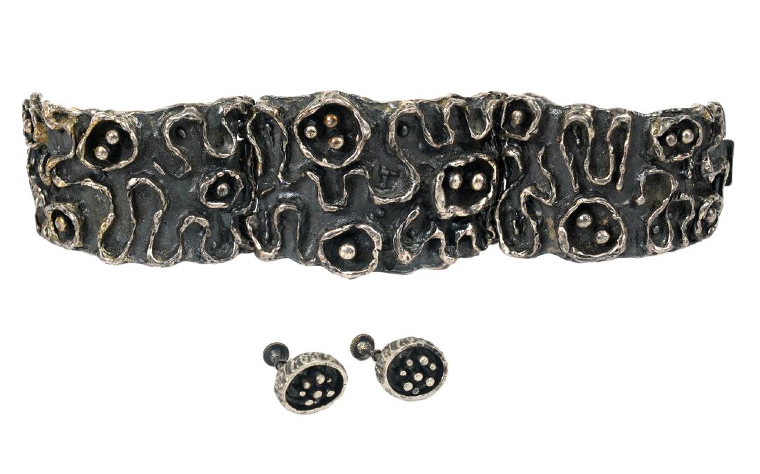 Guy Vidal1960's Panel Bracelet & Earring Set: Guy Vidal 1960's brutalist panel bracelet with hinged clasp and matching pewter screw back earrings, both marked. Good condition, see photos. Examine all photos closely. Contact AAG for more detailed 