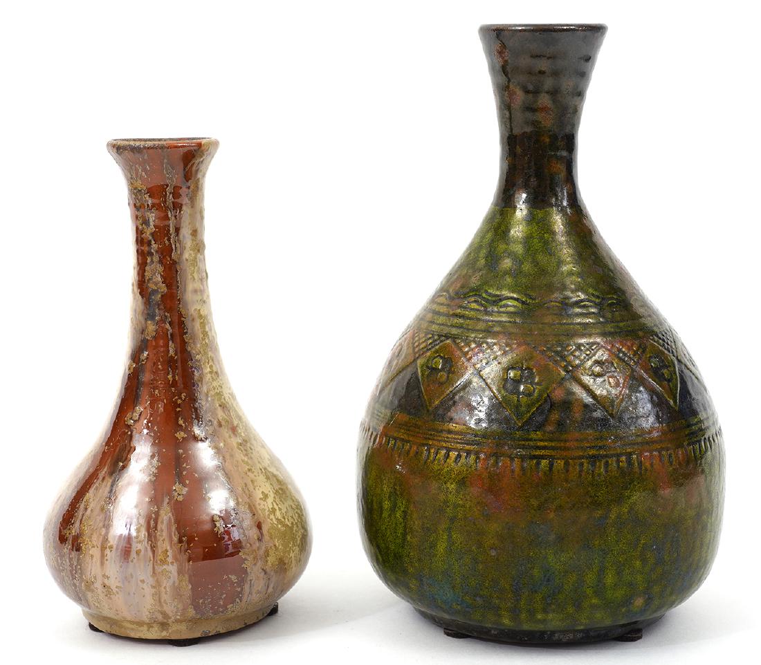 2 Ceramic Latvian Val David Vases: 2 Latvian Val David vases signed on the bottom. Crystalline drip vase is 6.25" H. Green vase is 7.75" H. Both in good condition. Examine all photos closely. Contact AAG for more detailed information i