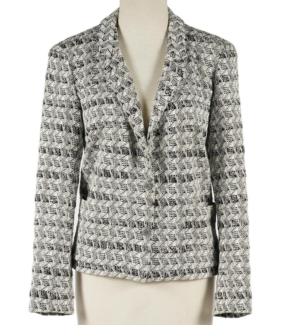 Chanel Black, White & Silver Woven Blazer Size 42 (1 of 6)