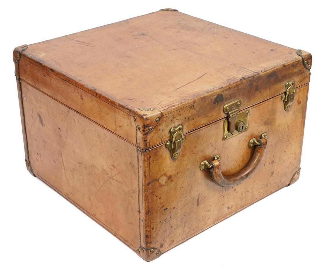 Louis Vuitton Vintage Leather Trunk (1 of 14)