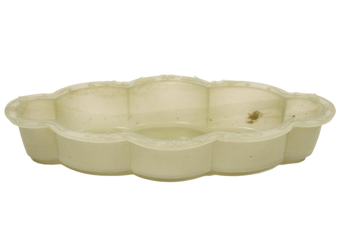 Chinese Mughal Style Carved Jade Dish (1 of 17)