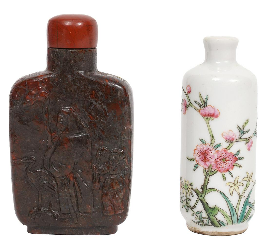 Chinese Snuff Bottles Red Jasper & Rose Medallion (1 of 7)