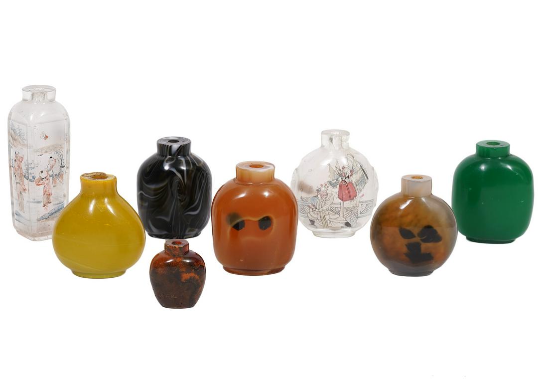 8 Assorted Chinese Snuff Bottles (1 of 10)
