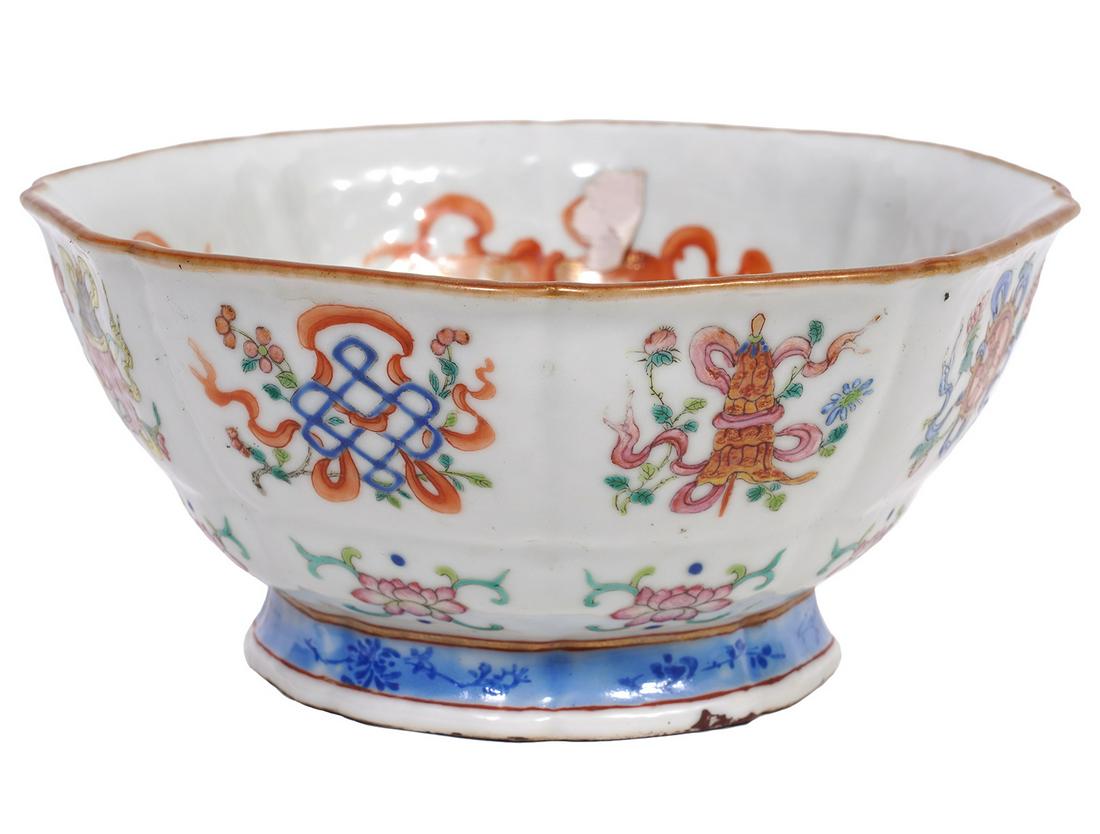 Chinese Porcelain Hexagonal Famille Rose Bowl (1 of 11)