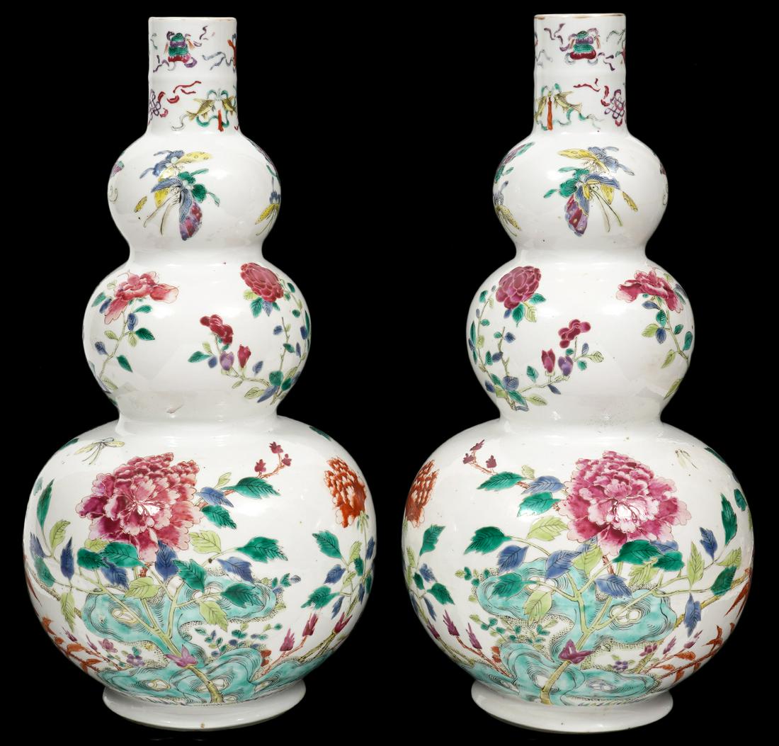 Pair of Chinese Porcelain & Enamel Gourd Vases (1 of 14)