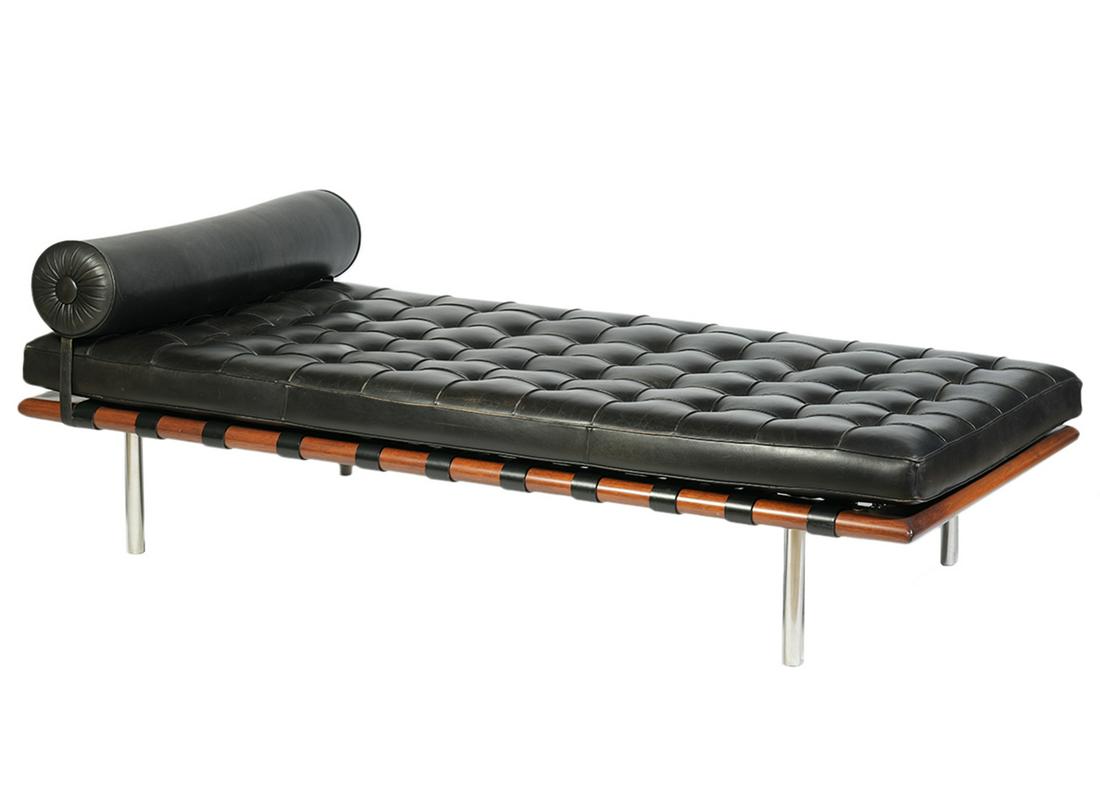 Knoll Barcelona Black Leather Couch / Daybed (1 of 15)