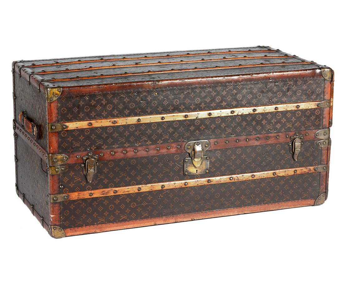 Louis Vuitton Wardrobe Steamer Trunk (1 of 20)