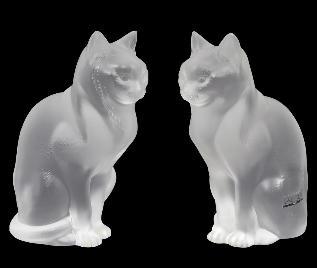 2 Lalique Frosted Crystal Sitting Cats (1 of 8)