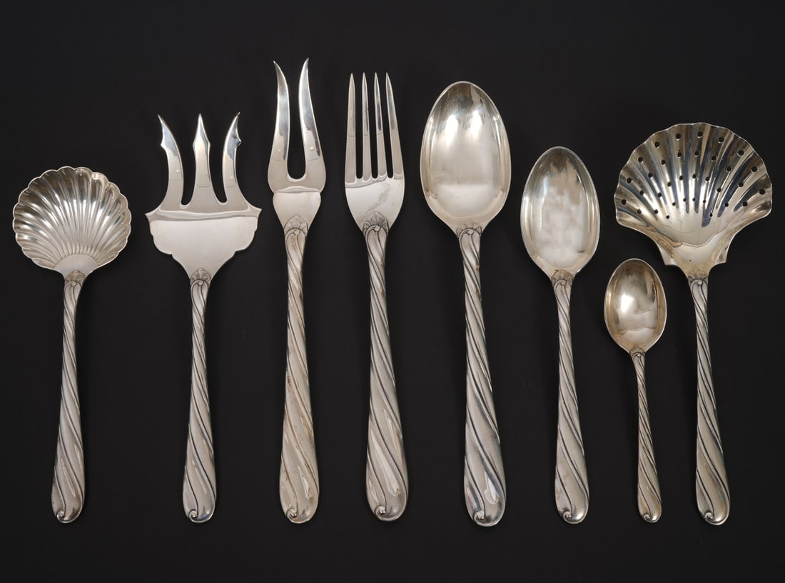 8 Buccellatti Sterling 'Torchon' Serving Pcs. (1 of 10)