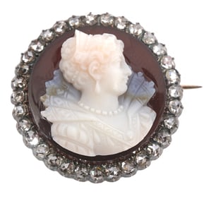 Antique Sardonyx Cameo & Diamond 14K YG Brooch