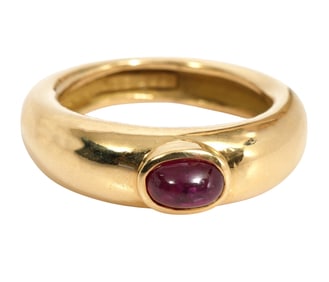 Chaumet 'Anneau' Cabochon Ruby & 18K YG Ring