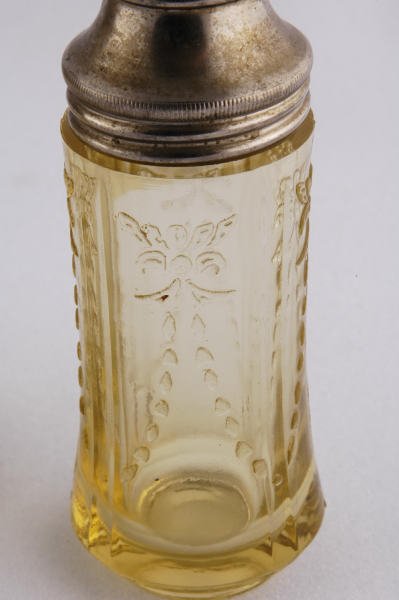 Depression Glass Amber Madrid Salt Pepper Shakers - 3
