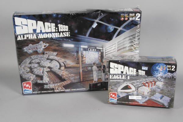 Space 1999 Eagle 1 and Alpha Moonbase AMT Models