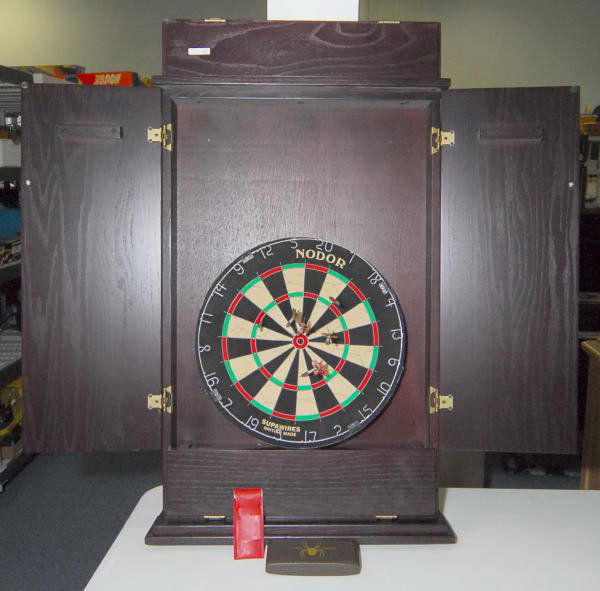 Nodor Suprawires Dart Board, Cabinet & Darts: Includes nice set of Gold Widow darts.