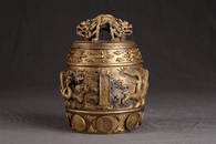 A FINE GILT-BRONZE 'DRAGON' BELL.QING PERIOD