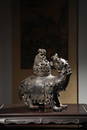 A GILT-BRONZE BURNER AND COVER.QING PERIOD