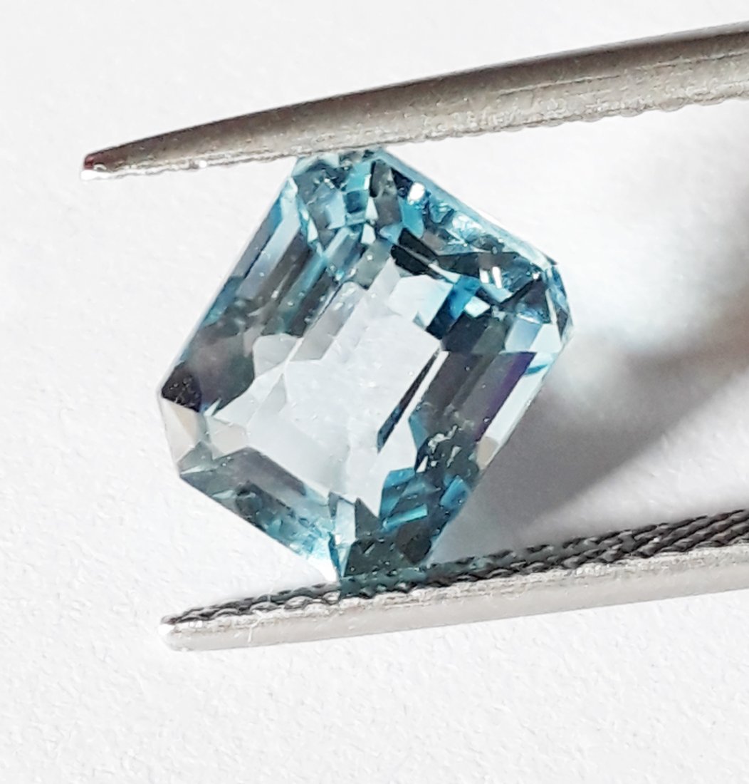 Natural Blue Topaz Emerald Cut Shape - 3.96 ct. (1 of 4)