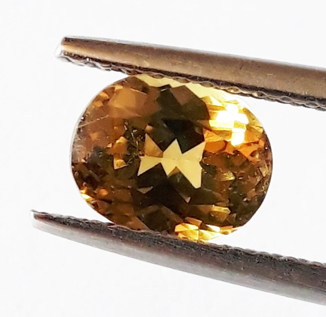 Natural Chrysoberyl Oval Cut- 1.08 ct. (1 of 4)