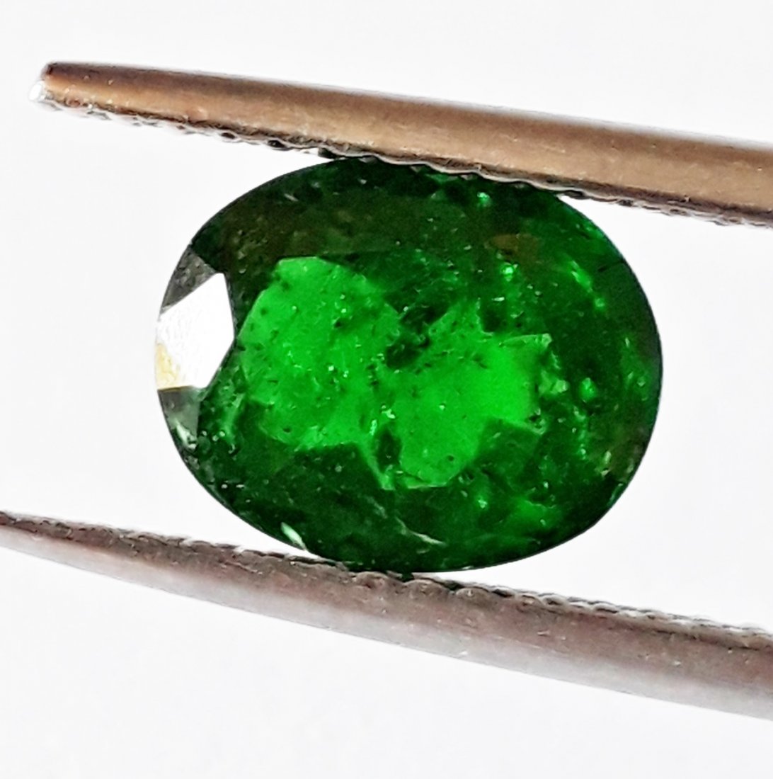 Natural Tsavorite Green Garnet - 1.87 ct. (1 of 5)