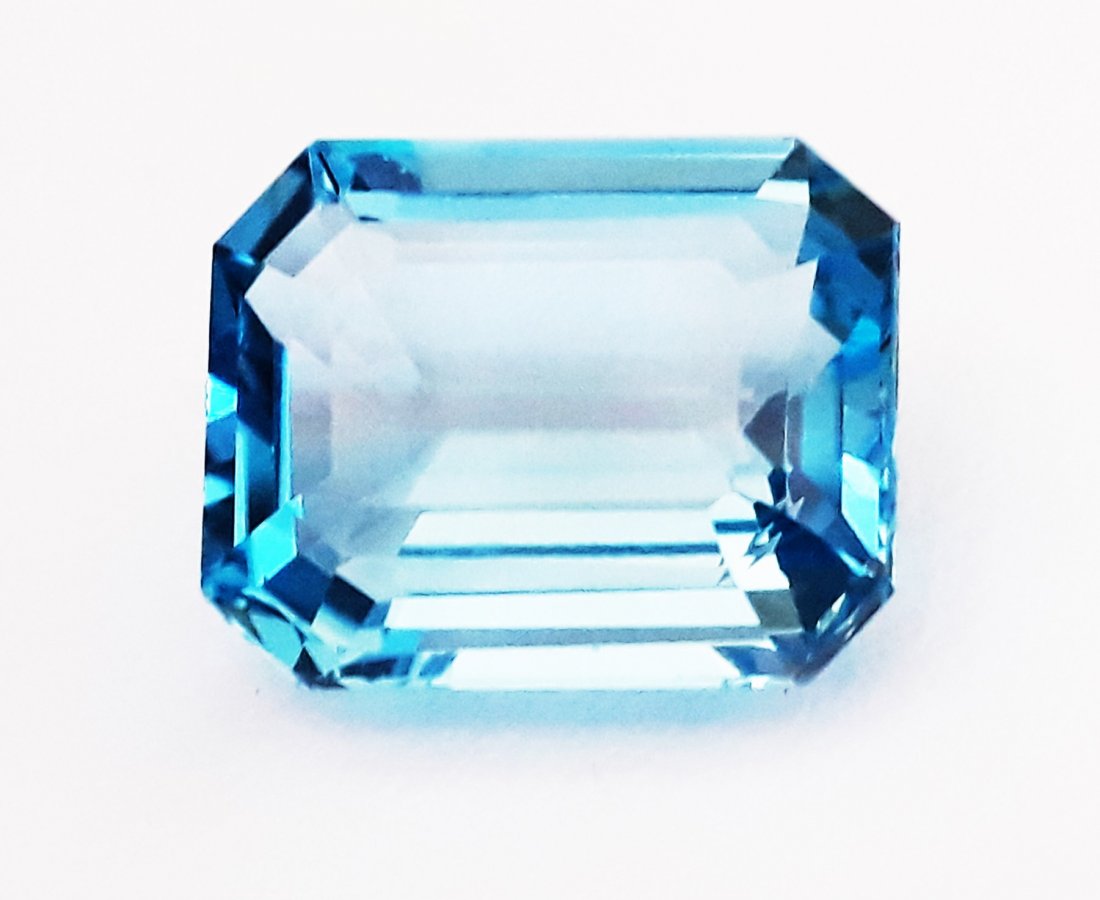 Natural Blue Topaz - 10.58 ct. (1 of 4)