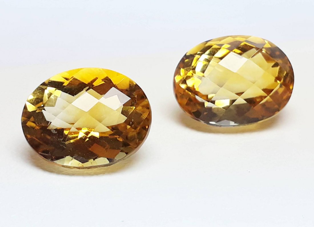 Natural Yellow Citrine - 2 Pieces - 7.83 ct. (1 of 4)