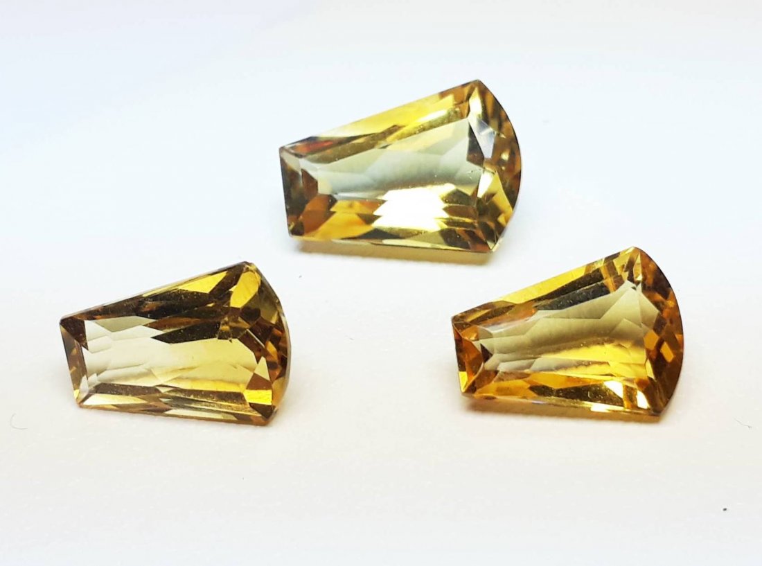 Natural Yellow Citrine - 3  Pieces - 7.47 ct. (1 of 4)