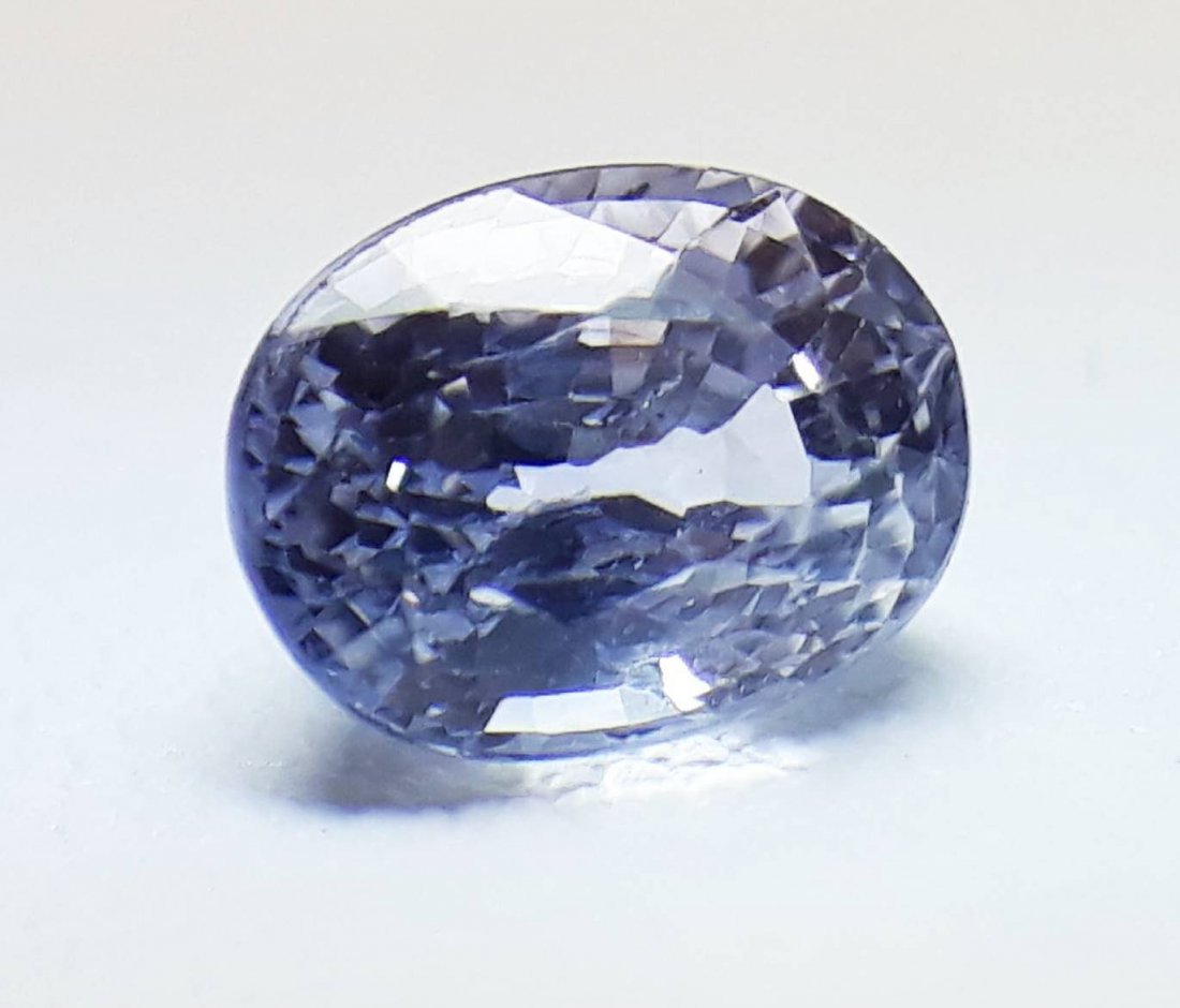 Natural Light-Blue Sapphire - 1.01 ct. (1 of 4)